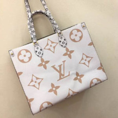 LOUIS VUITTON 루이비통 온더고 토트백 M44571