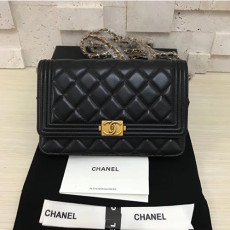 CHANEL 샤넬 보이 WOC031