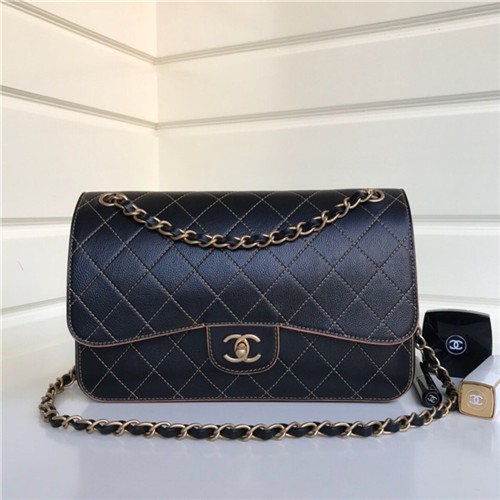 CHANEL 샤넬 클래식 플랩백 30CM AS10592
