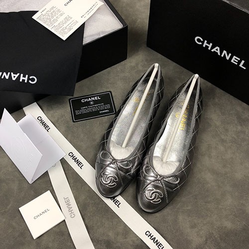 CHANEL 샤넬 단화 (220,250사이즈 주문제작)