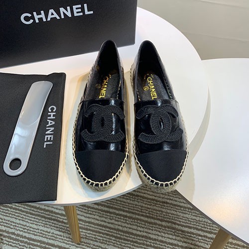 CHANEL 샤넬 단화 봄신상 (240,255사이즈 주문제작)