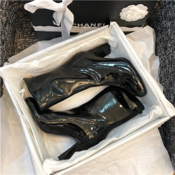 CHANEL 샤넬 부츠 C50889-2 신상 (250사이즈 주문제작)