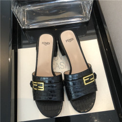 FENDI 펜디 여성용 슬리퍼 F10080-3 2020/신상