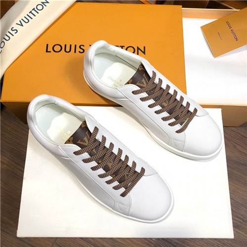 LOUIS VUITTON 루이비통 남성용 스니커즈 2011-1신상