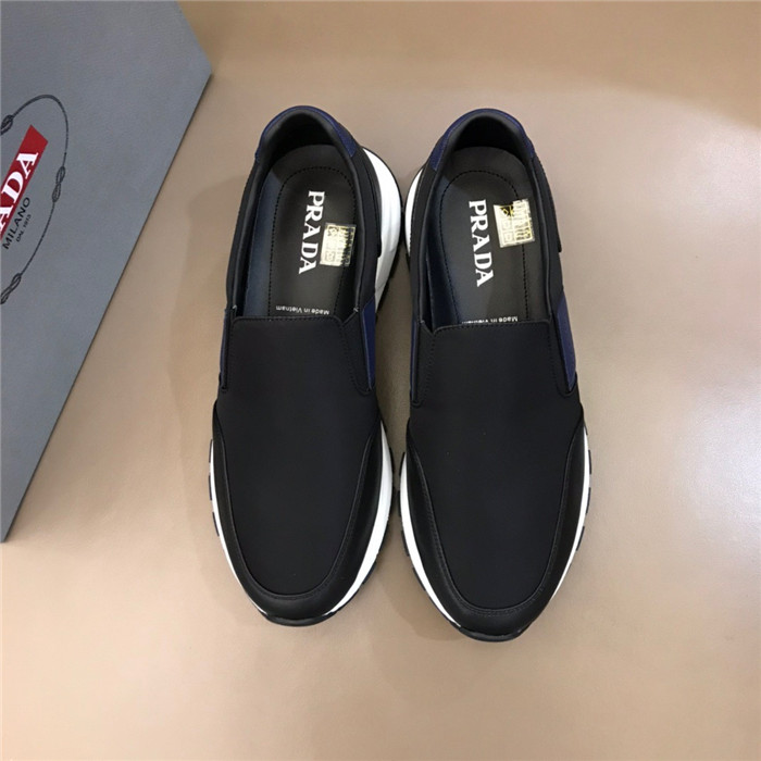 PRADA 프라다 슬립온 P41008
