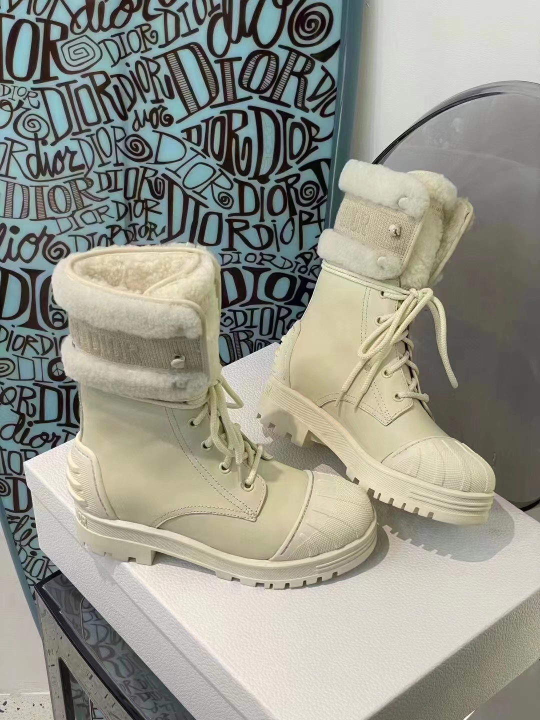 DIOR 디올 여성용 털 부츠 2COLOR