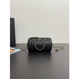 21위 CHANEL 샤넬 미니 볼링백 AS1188