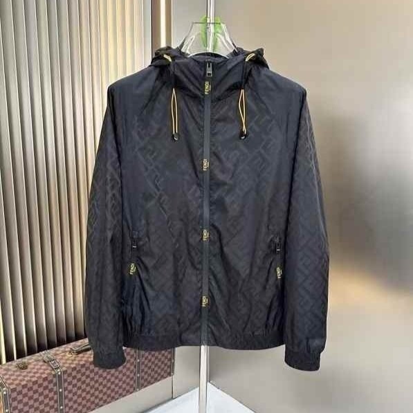 FENDI 펜디 바람막이