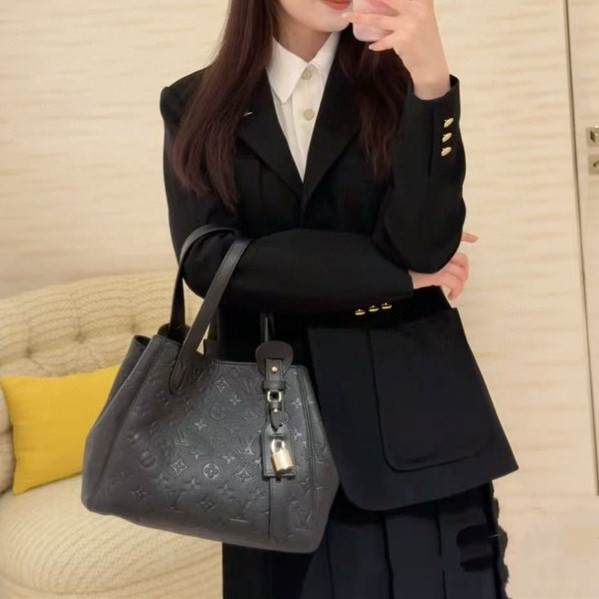 LOUIS VUITTON 루이비통 올 인 원 숄더백 PM M25858 2COLOR