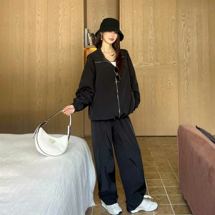 PRADA 프라다 나일론 후드 블루종&팬츠 세트