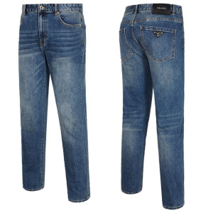 PRADA 프라다 메탈 삼각패치 녹워싱진