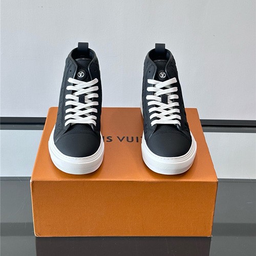 LOUIS VUITTON 루이비통 남성용 스니커즈 L46441 2COLOR