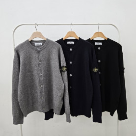 STONE ISLAND 스톤아일랜드 캐시 와펜 라운드 가디건