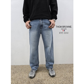 THOM BROWNE 톰브라운 세미와이드 청바지