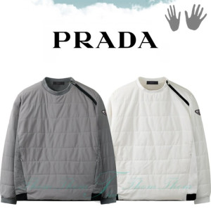 PRADA 프라다 사선 지퍼 패딩 맨투맨