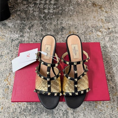 VALENTINO 발렌티노 여성용 슬리퍼 (굽높이6CM) V61646