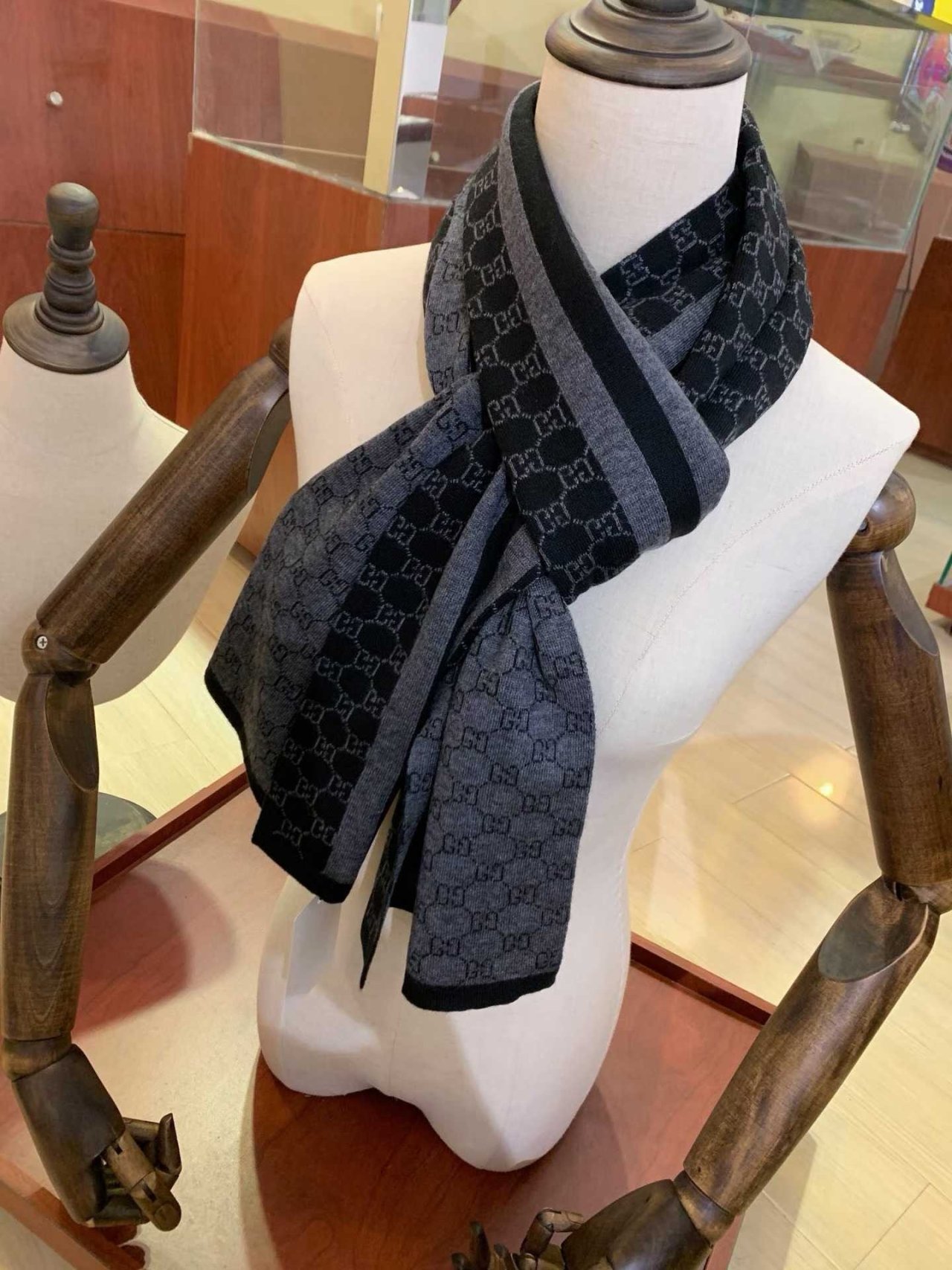 GUCCI 구찌 캐시미어 머플러